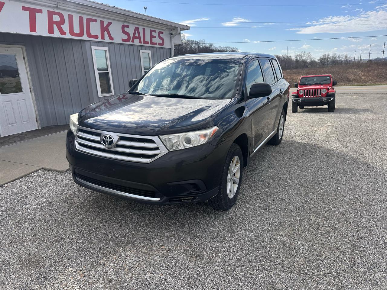 Toyota Highlander 4WD 4dr V6 (Natl) 2013