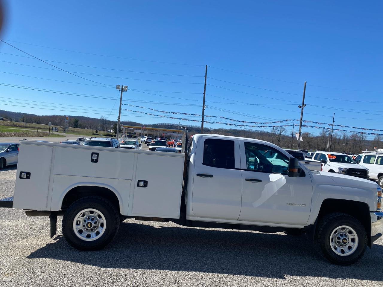 Chevrolet Silverado 3500HD Built After Aug 14 4WD Double Cab 158.1" Work Truck 2015