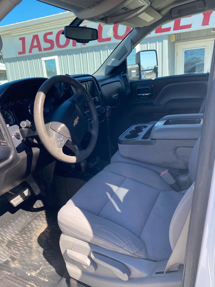 Chevrolet Silverado 3500HD Built After Aug 14 4WD Double Cab 158.1" Work Truck 2015