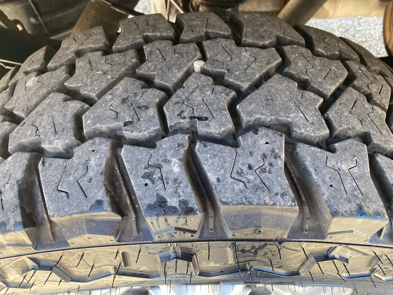 Chevrolet Silverado 3500HD Built After Aug 14 4WD Double Cab 158.1" Work Truck 2015