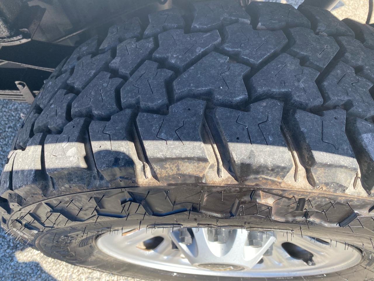 Chevrolet Silverado 3500HD Built After Aug 14 4WD Double Cab 158.1" Work Truck 2015