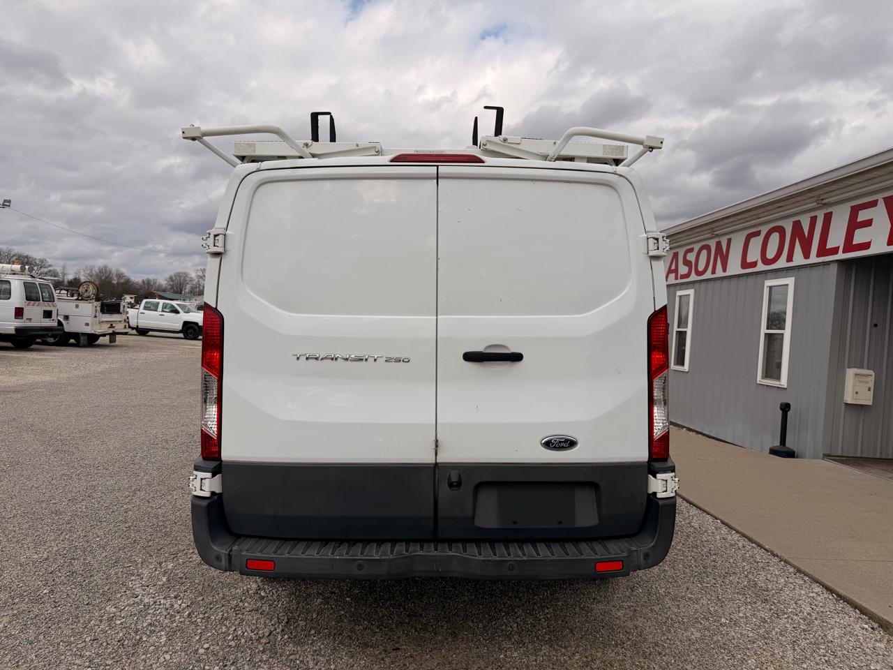 Ford Transit Van T-250 130" Low Rf 9000 GVWR Sliding RH Dr 2017