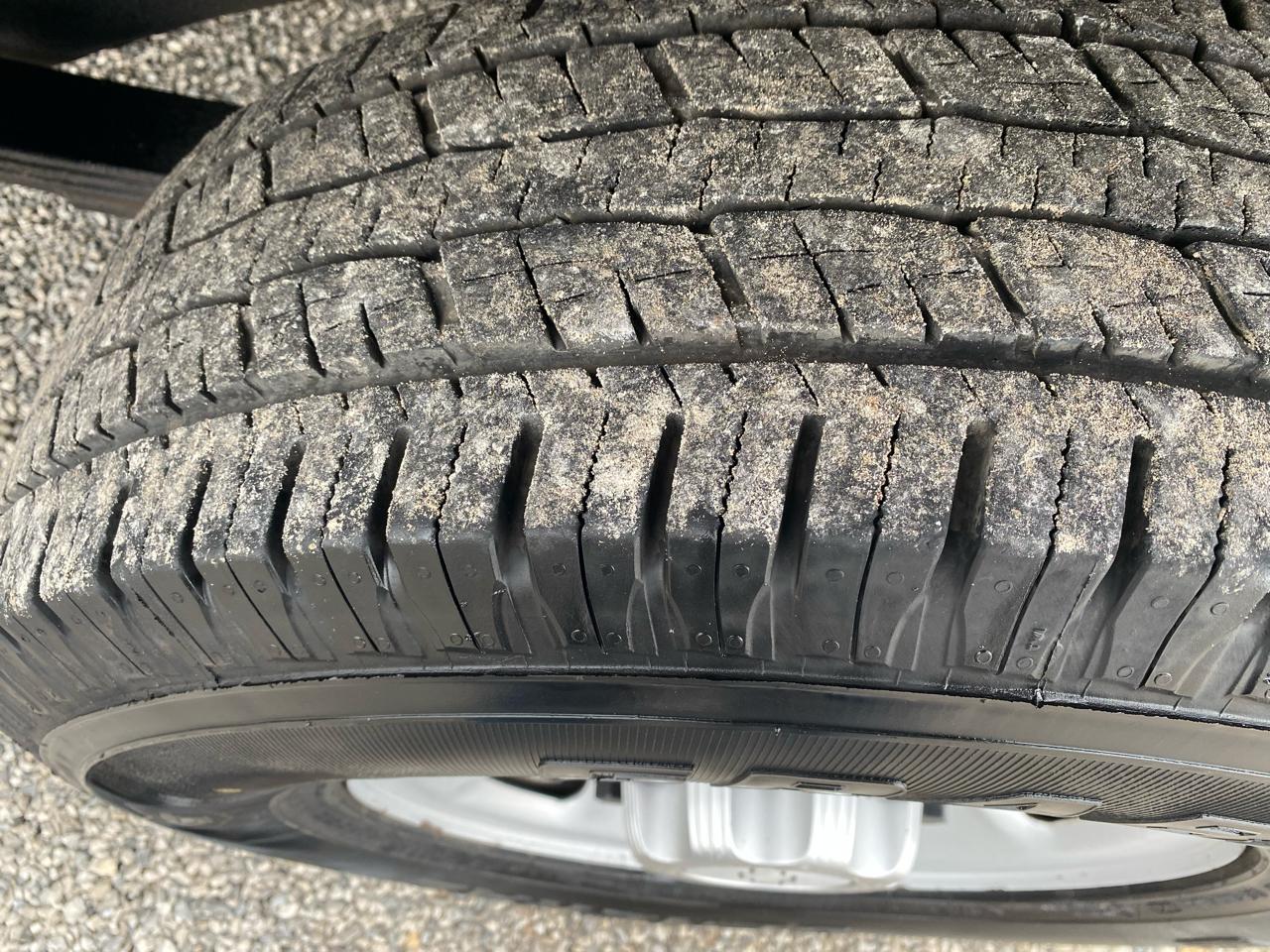 Chevrolet Express Cargo Van RWD 2500 135" 2014