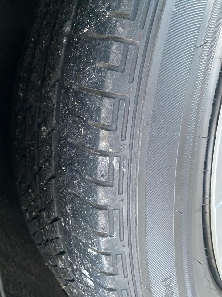 Toyota Camry 4dr Sdn I4 Auto XLE (Natl) 2013