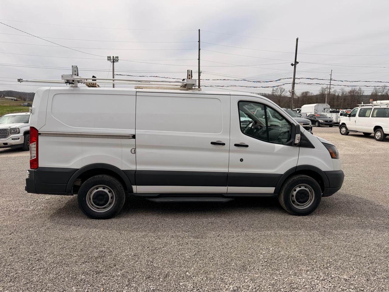 Ford Transit Van T-250 130" Low Rf 9000 GVWR Sliding RH Dr 2017