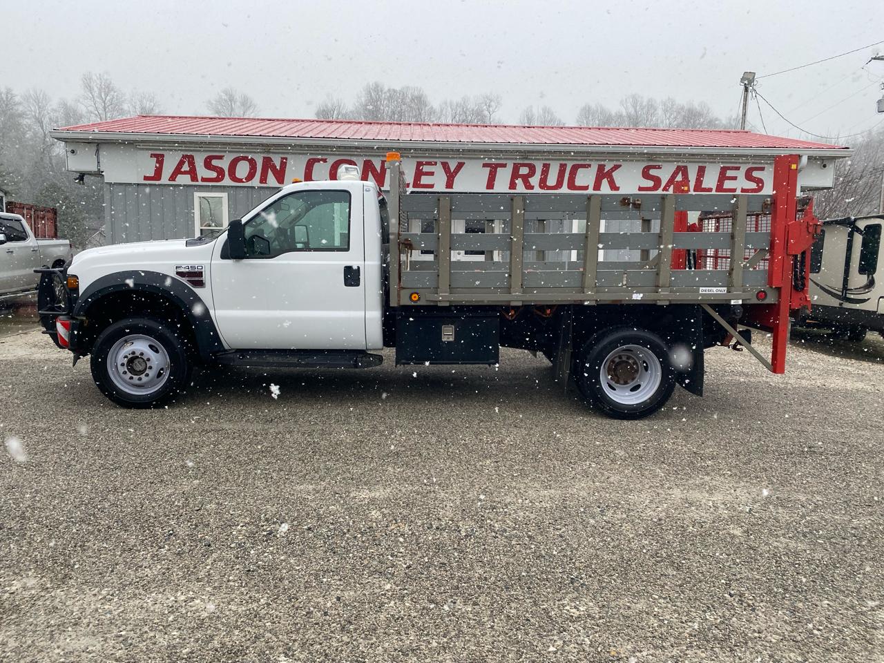 Ford Super Duty F-450 DRW 4WD Crew Cab 176" WB 60" CA XL 2008