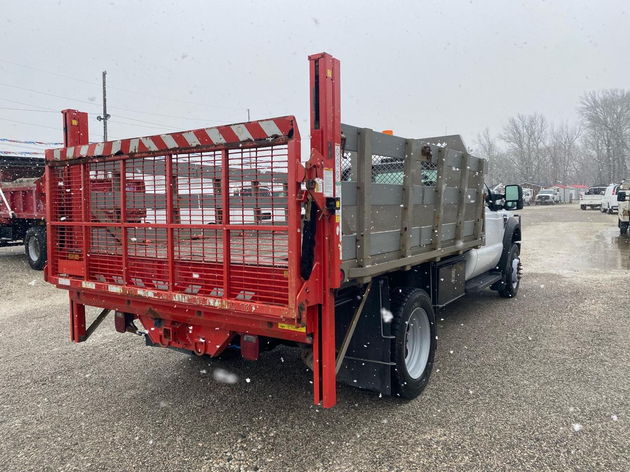 Ford Super Duty F-450 DRW 4WD Crew Cab 176" WB 60" CA XL 2008