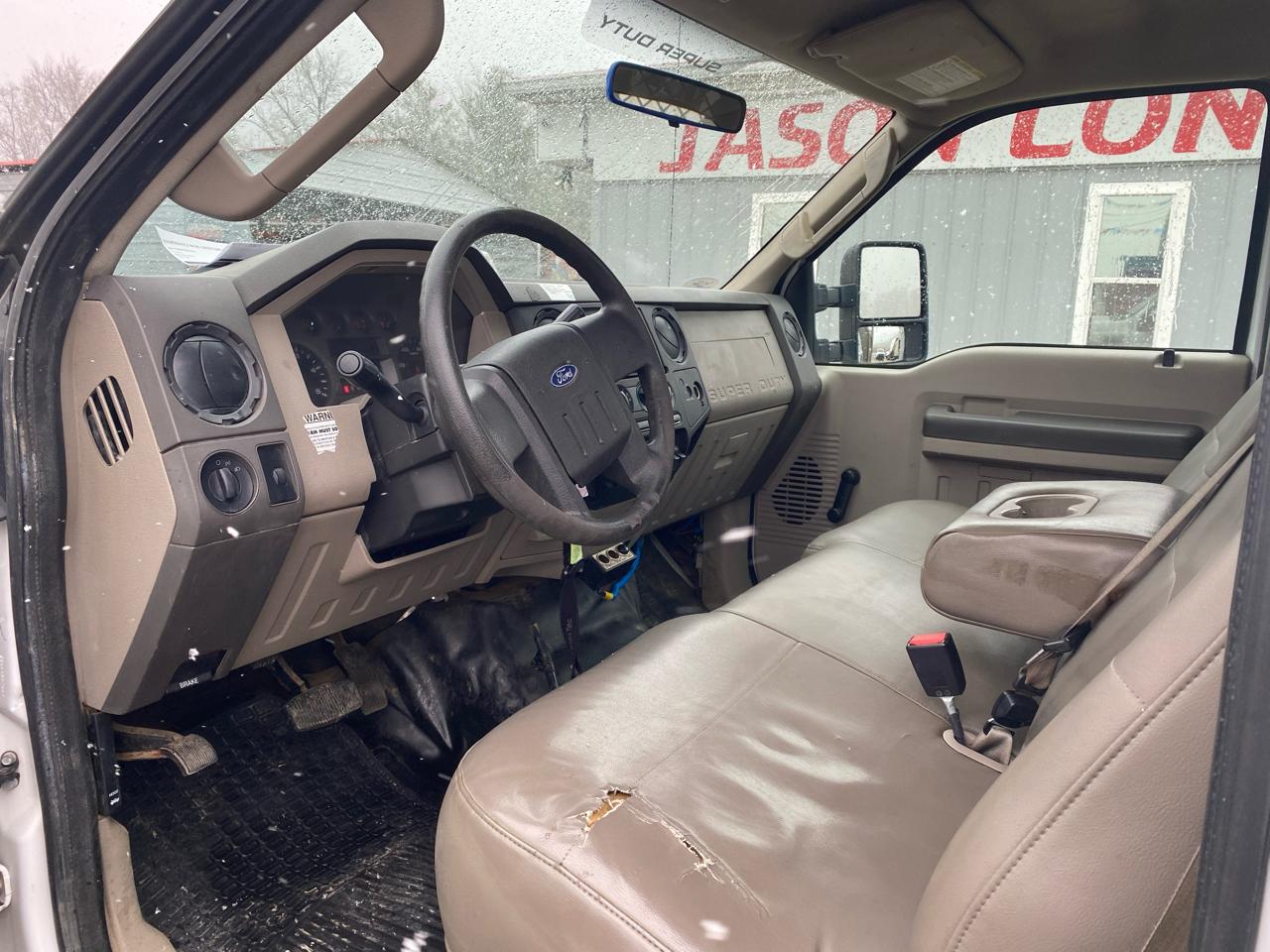 Ford Super Duty F-450 DRW 4WD Crew Cab 176" WB 60" CA XL 2008