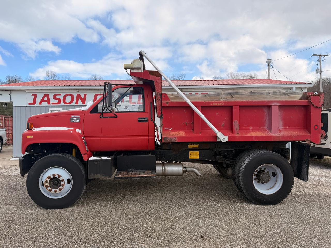 Chevrolet C7H042 Base 1997