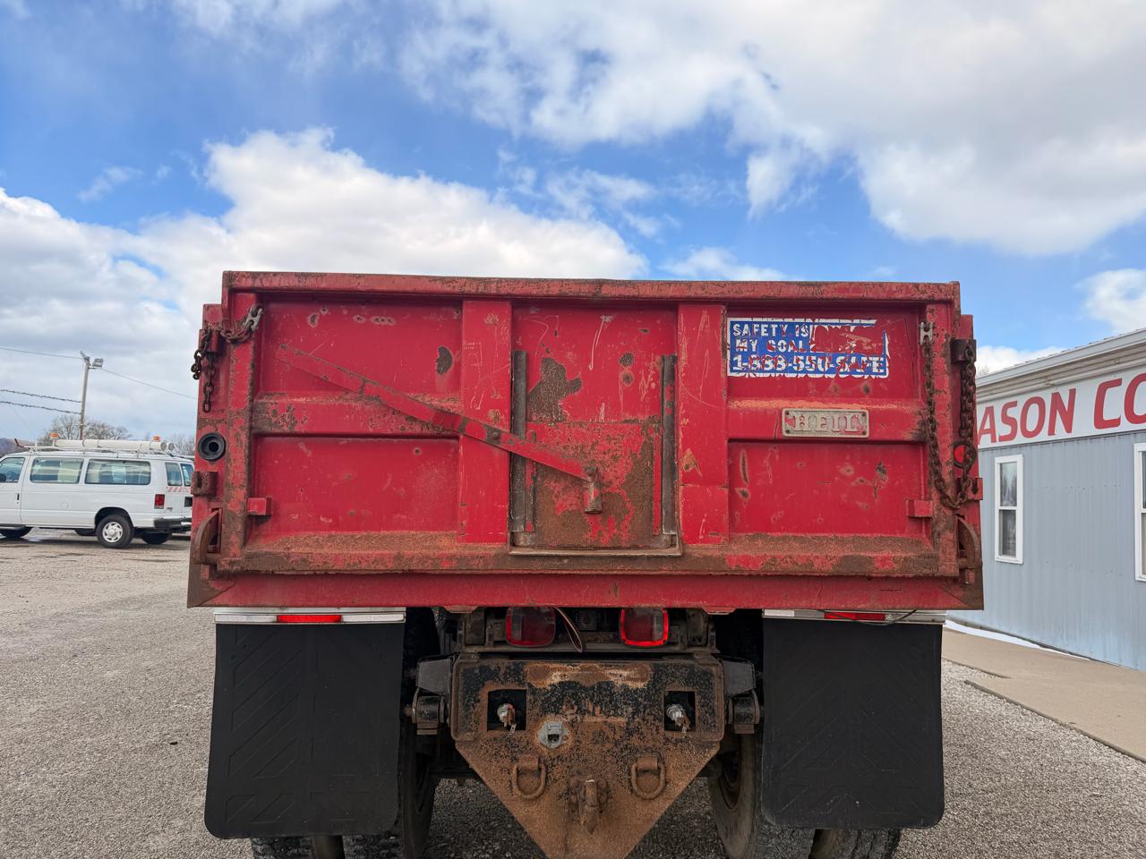 Chevrolet C7H042 Base 1997