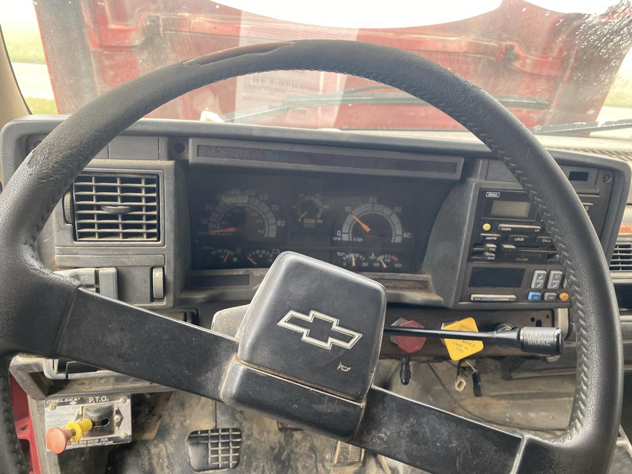 Chevrolet C7H042 Base 1997