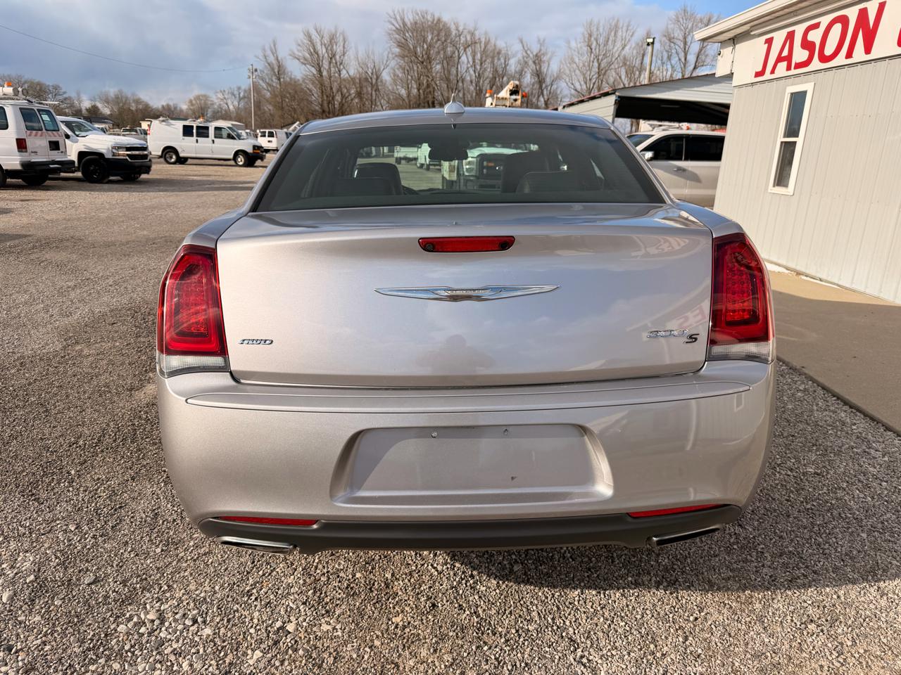 Chrysler 300 4dr Sdn 300S AWD 2016