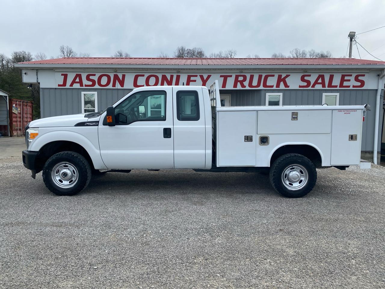 2016 Ford Super Duty F-250 SRW 4WD SuperCab 142" Lariat