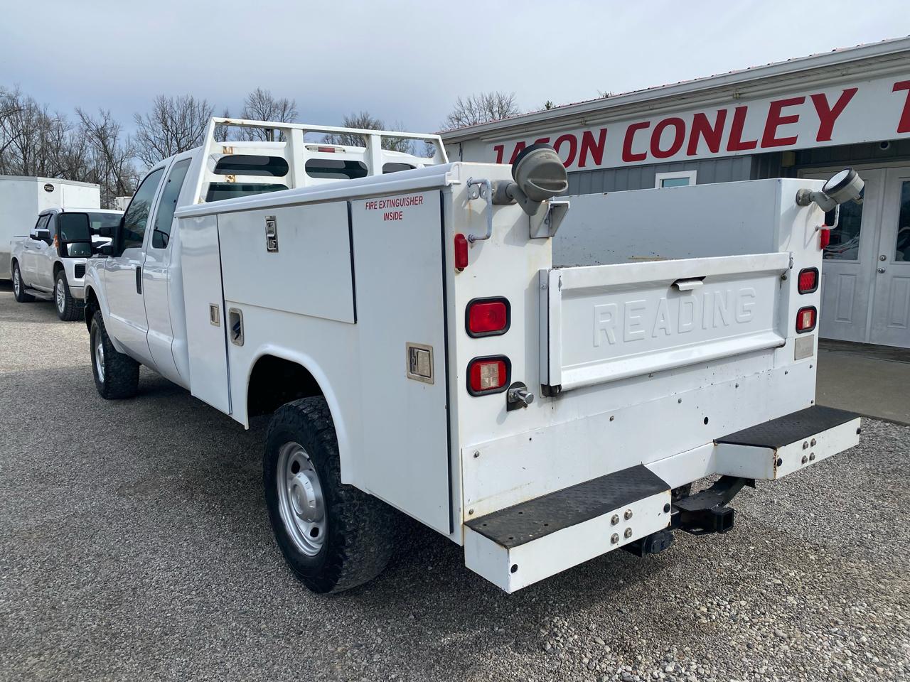 Ford Super Duty F-250 SRW 4WD SuperCab 142" Lariat 2016