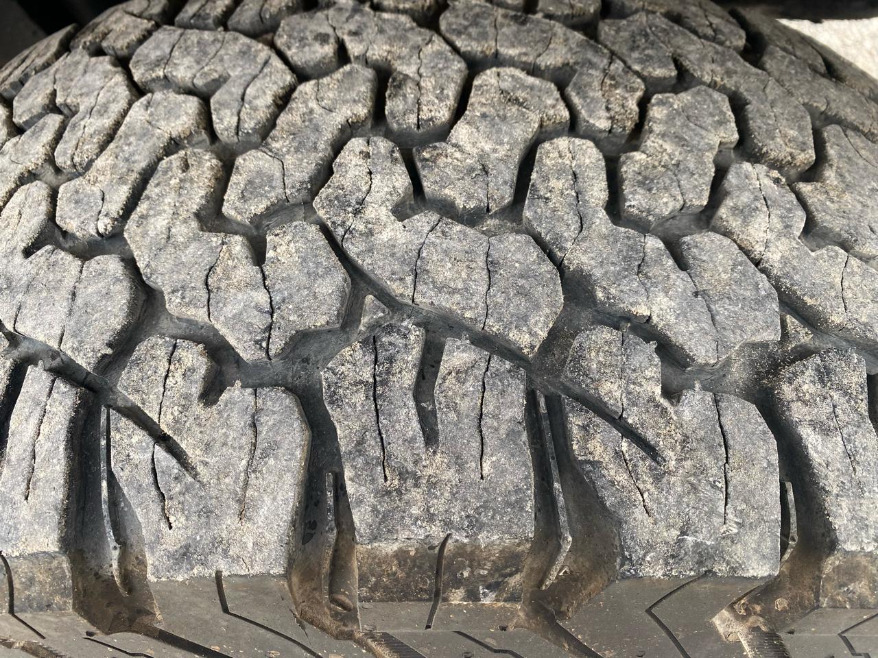 Ford Super Duty F-250 SRW 4WD Crew Cab 172" XLT 2015