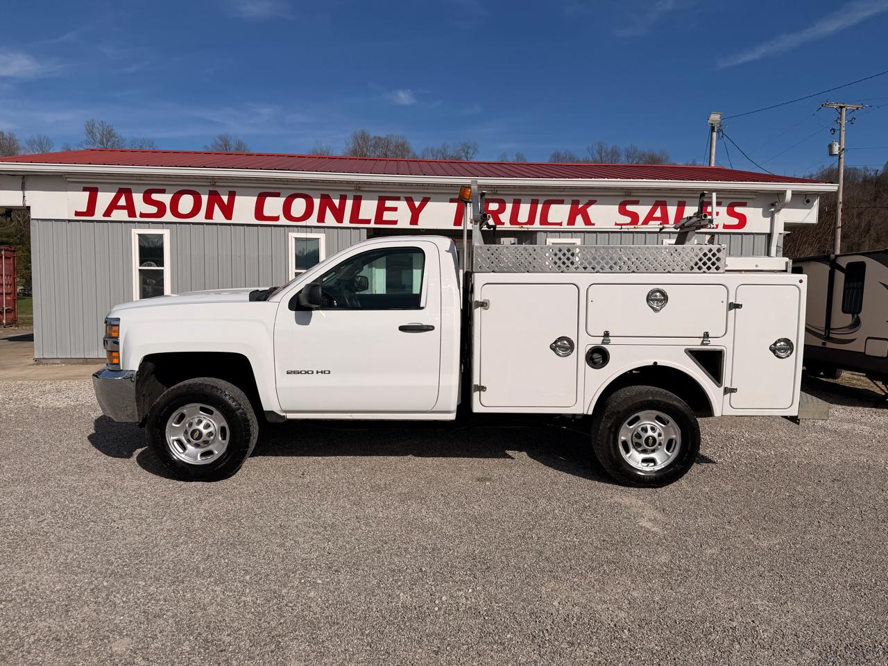 Chevrolet Silverado 2500HD Built After Aug 14 4WD Reg Cab 133.6" Work Truck 2015
