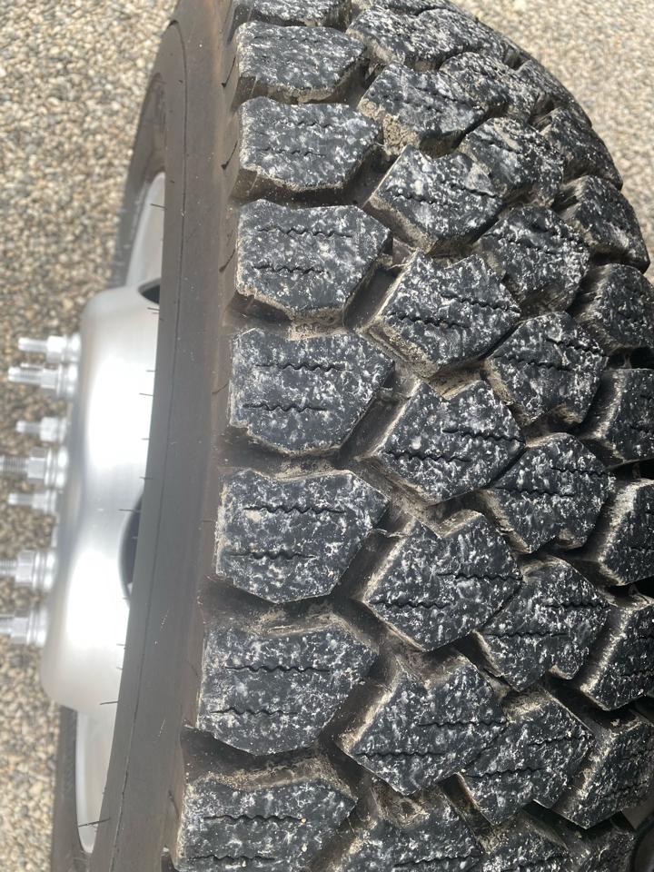 Ford Super Duty F-450 DRW 4WD SuperCab 186" WB 84" CA XL 2015