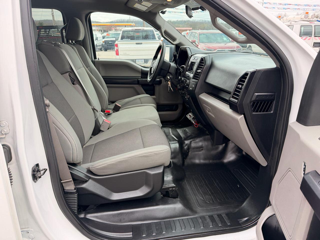 Ford F-150 XL 4WD SuperCrew 6.5' Box 2017