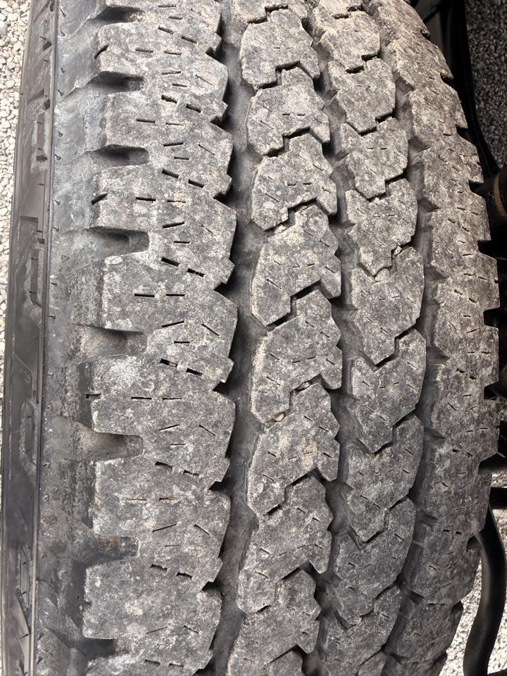 Ford Super Duty F-350 SRW 4WD Reg Cab 137" XL 2016