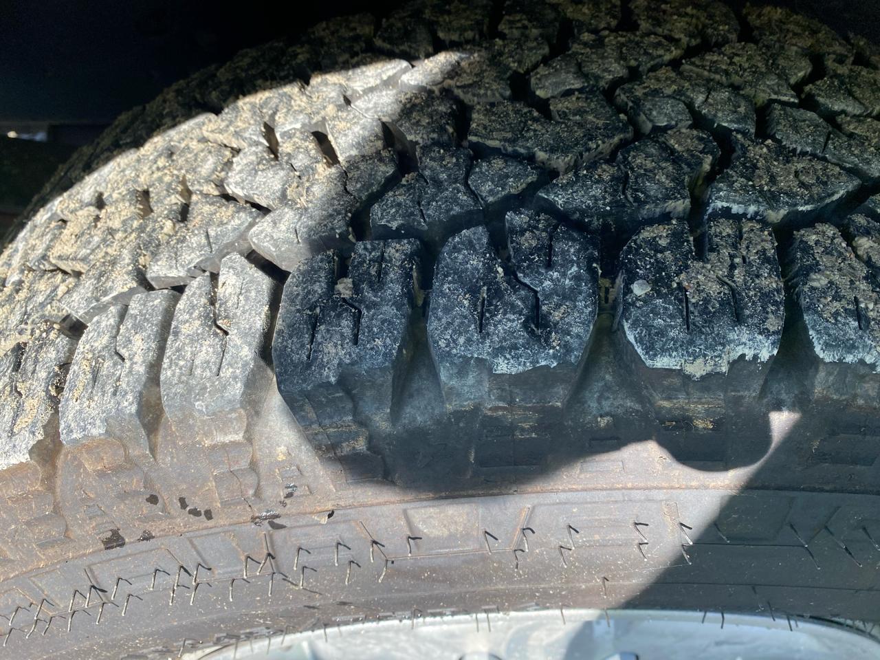 Ford Econoline Cargo Van E-350 Super Duty Commercial 2012