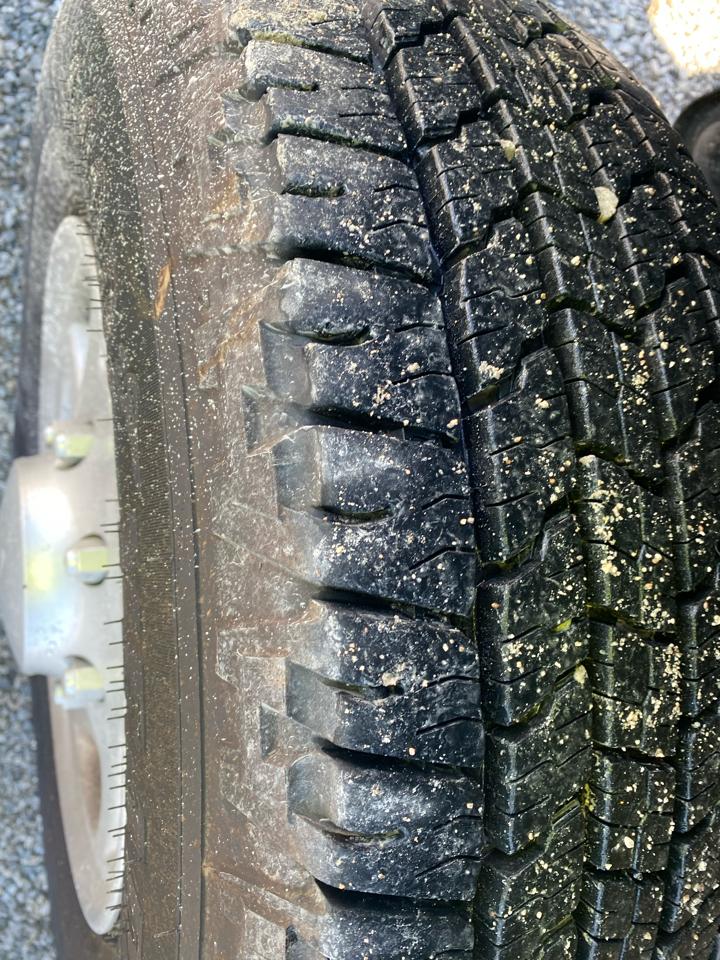 Ford Econoline Cargo Van E-350 Super Duty Commercial 2012