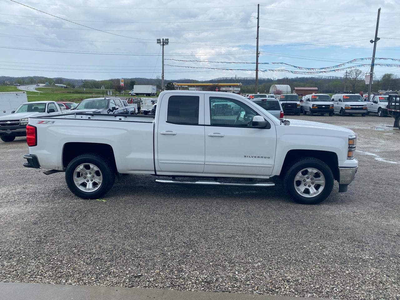 Chevrolet Silverado 1500 4WD Double Cab 143.5" LT w/2LT 2015