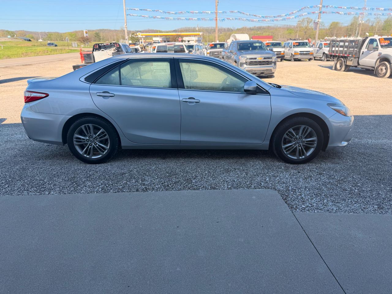 Toyota Camry 4dr Sdn I4 Auto XLE (Natl) 2015