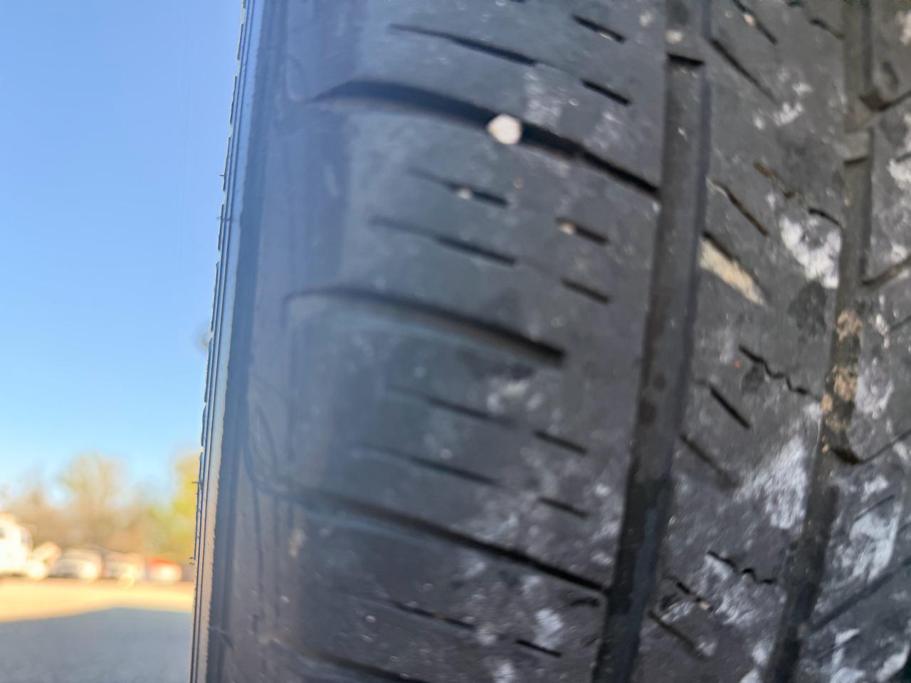 Toyota Camry 4dr Sdn I4 Auto XLE (Natl) 2015