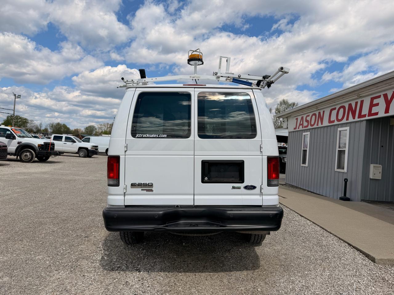 Ford Econoline Cargo Van E-250 Recreational 2012