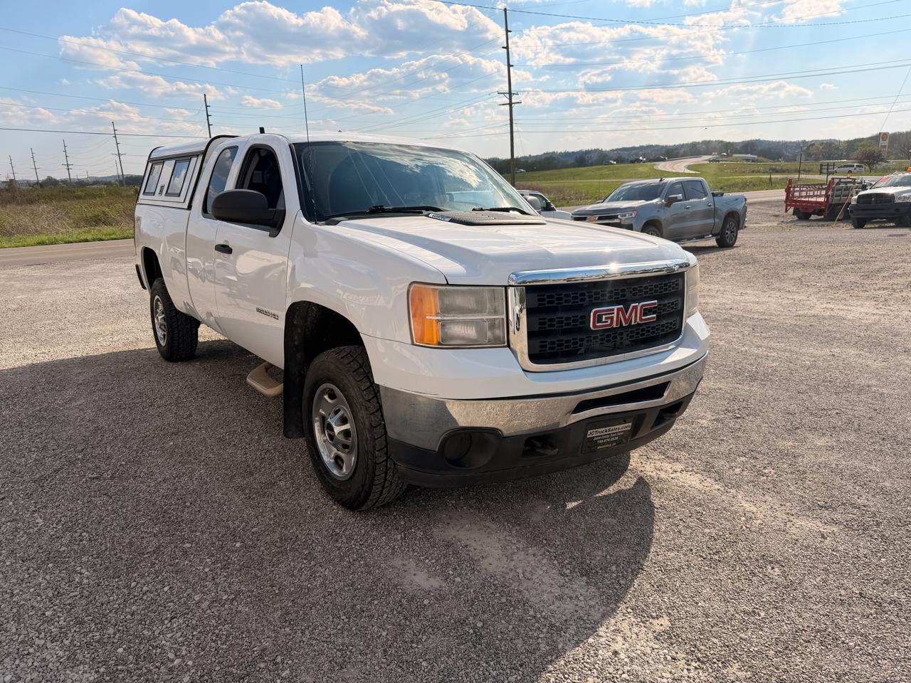 GMC Sierra 2500HD 4WD Ext Cab 144.2" Work Truck 2012