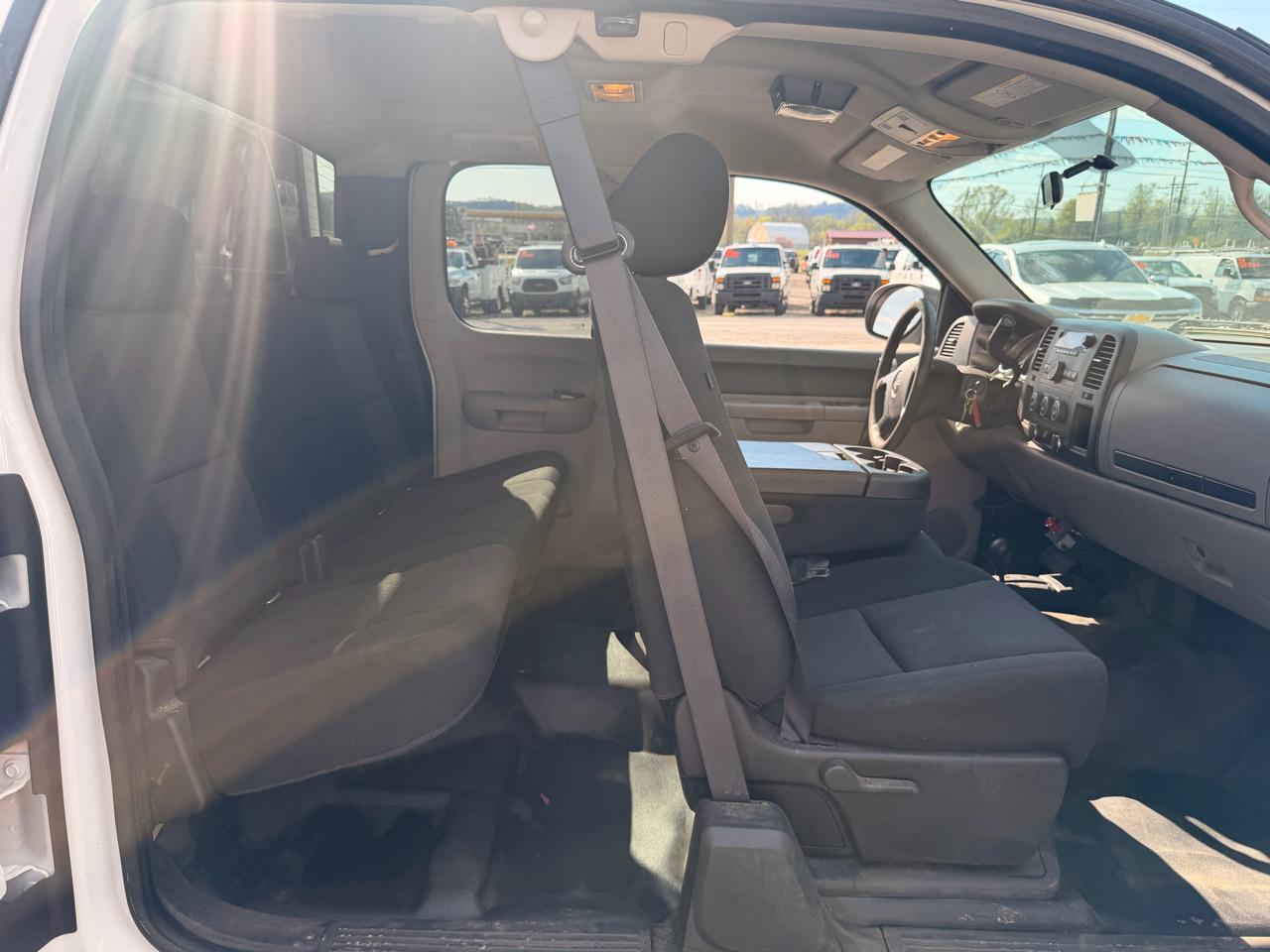 GMC Sierra 2500HD 4WD Ext Cab 144.2" Work Truck 2012