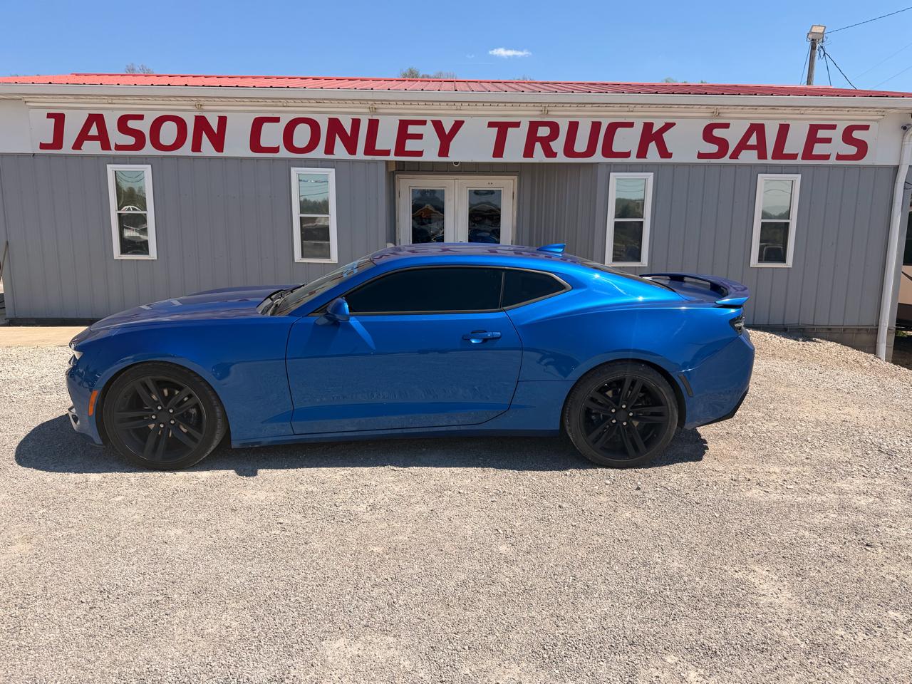 2018 Chevrolet Camaro 2dr Cpe 1LT