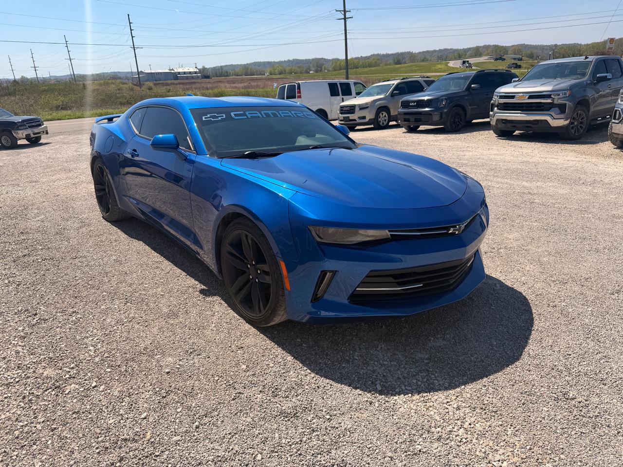 Chevrolet Camaro 2dr Cpe 1LT 2018