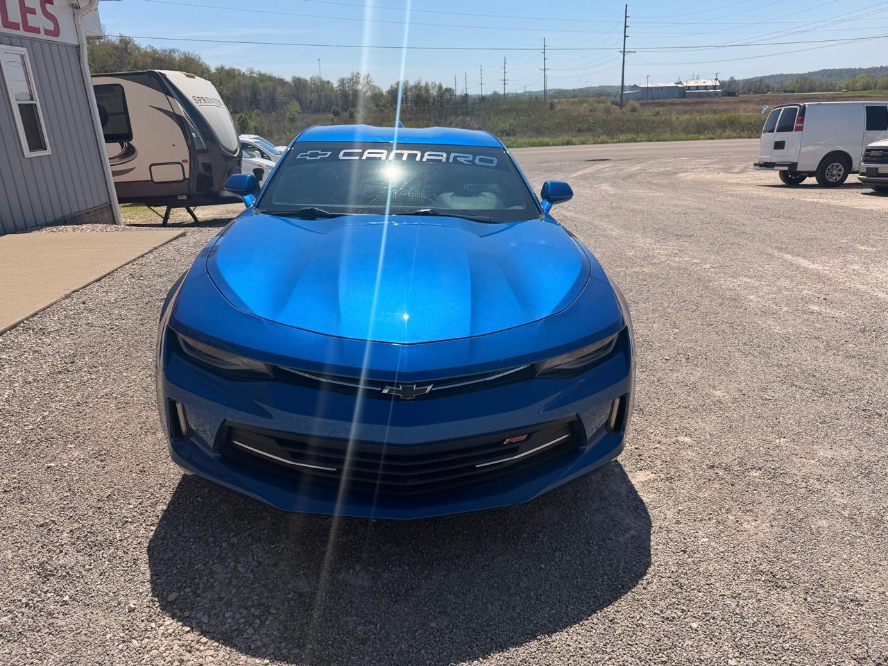 Chevrolet Camaro 2dr Cpe 1LT 2018