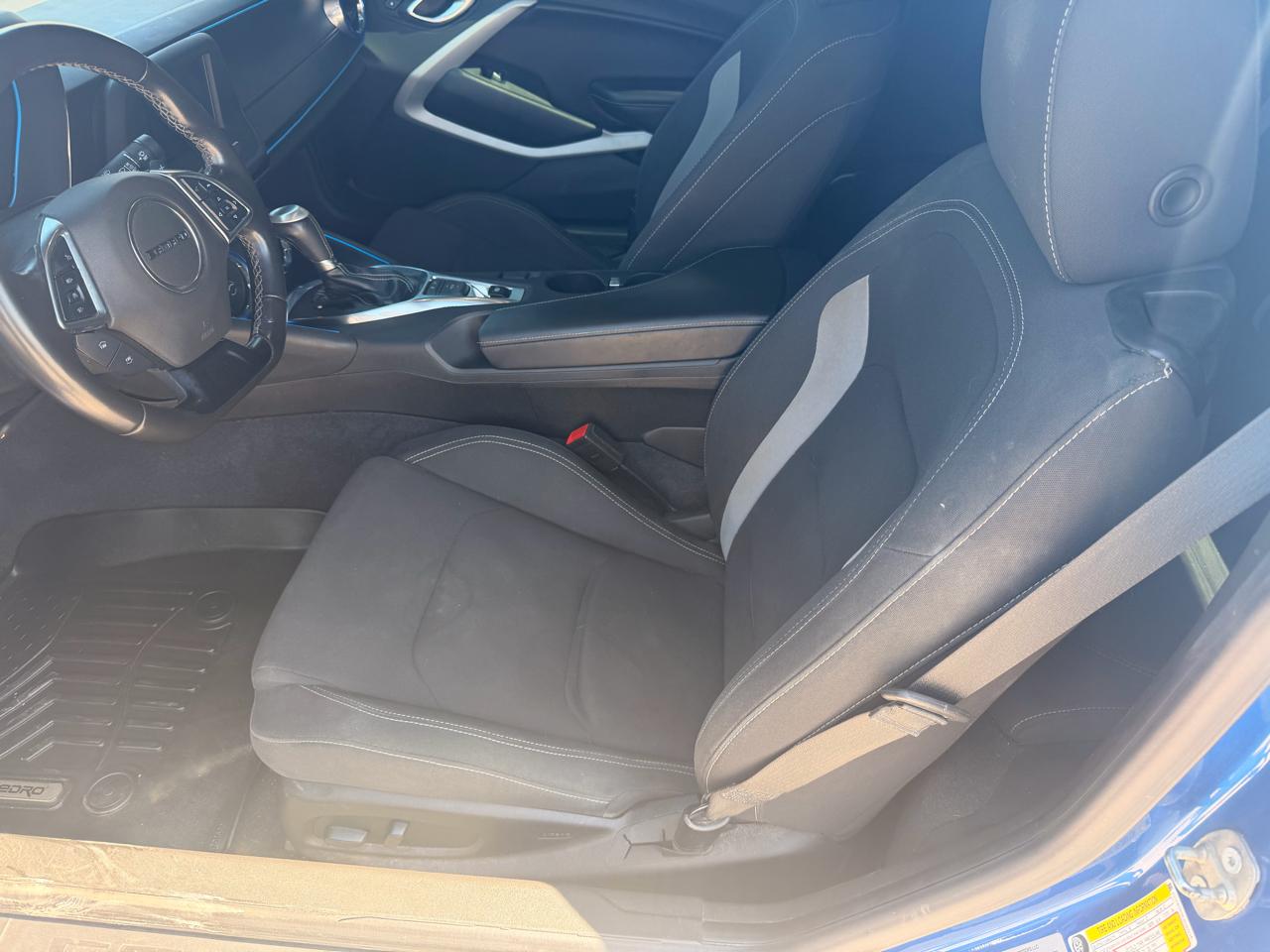 Chevrolet Camaro 2dr Cpe 1LT 2018