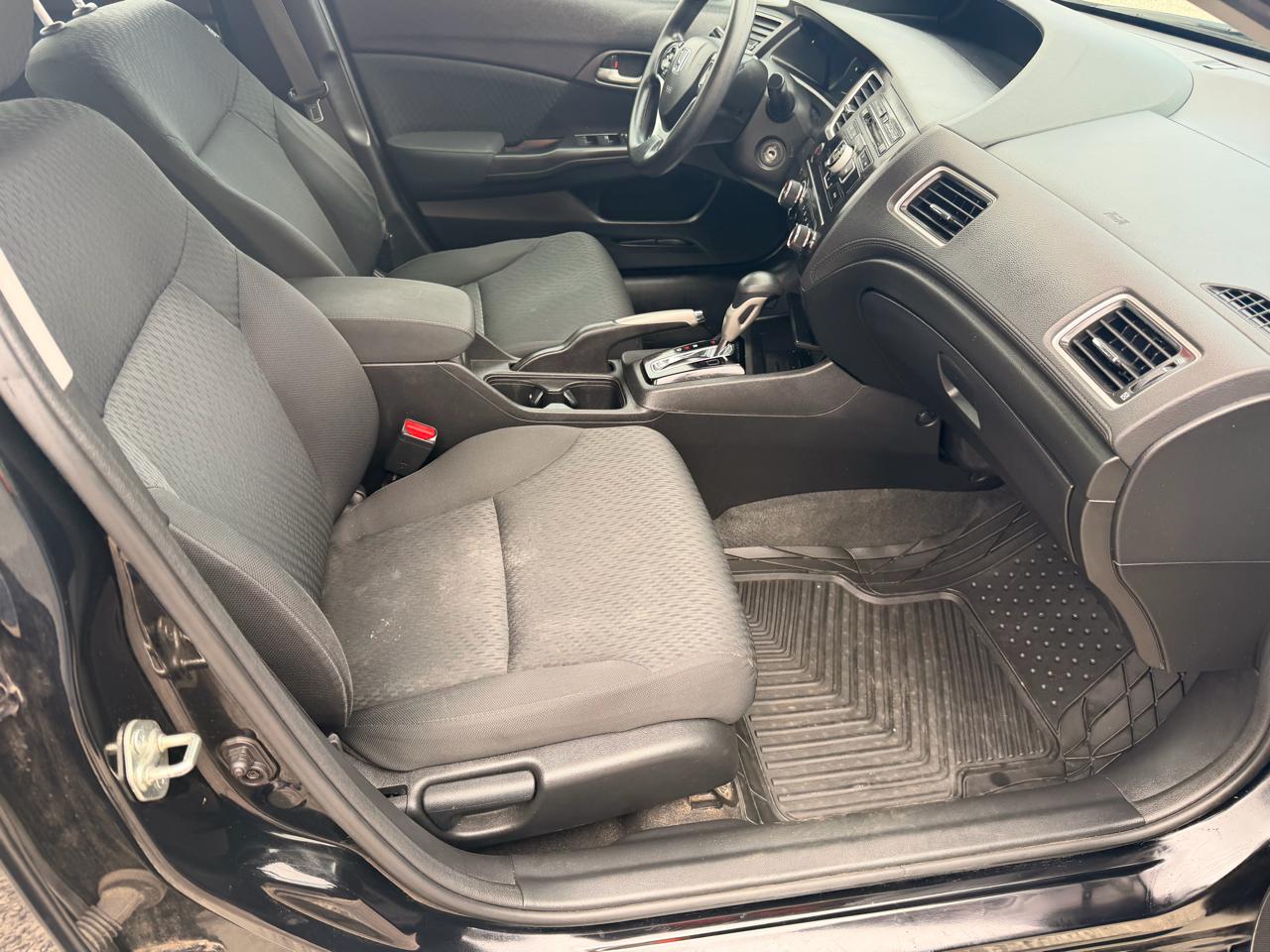 Honda Civic Sedan 4dr CVT LX 2015