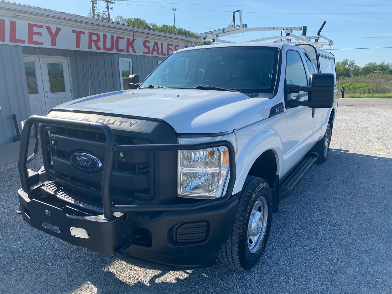Ford Super Duty F-250 SRW 4WD SuperCab 142" Lariat 2015