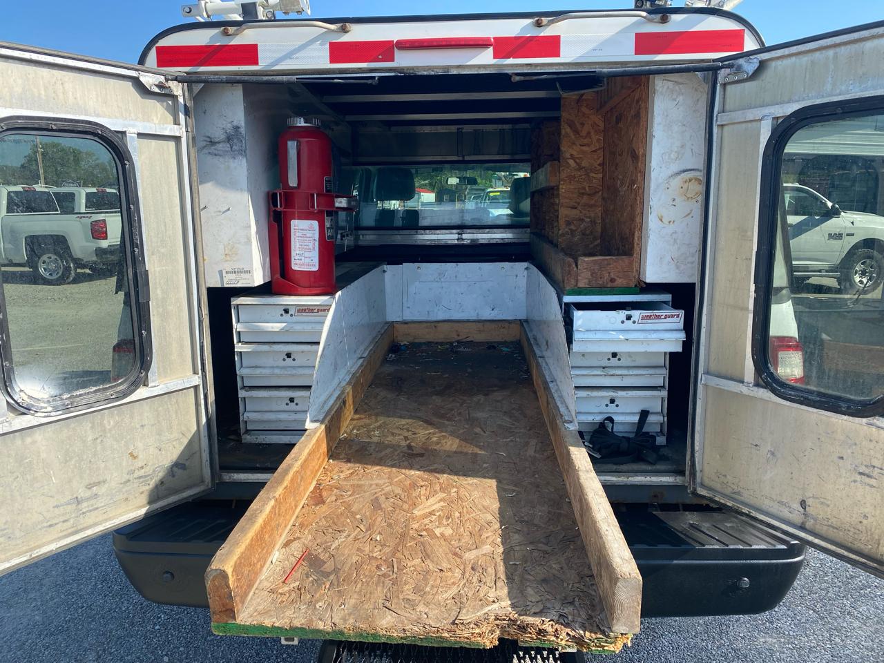 Ford Super Duty F-250 SRW 4WD SuperCab 142" Lariat 2015