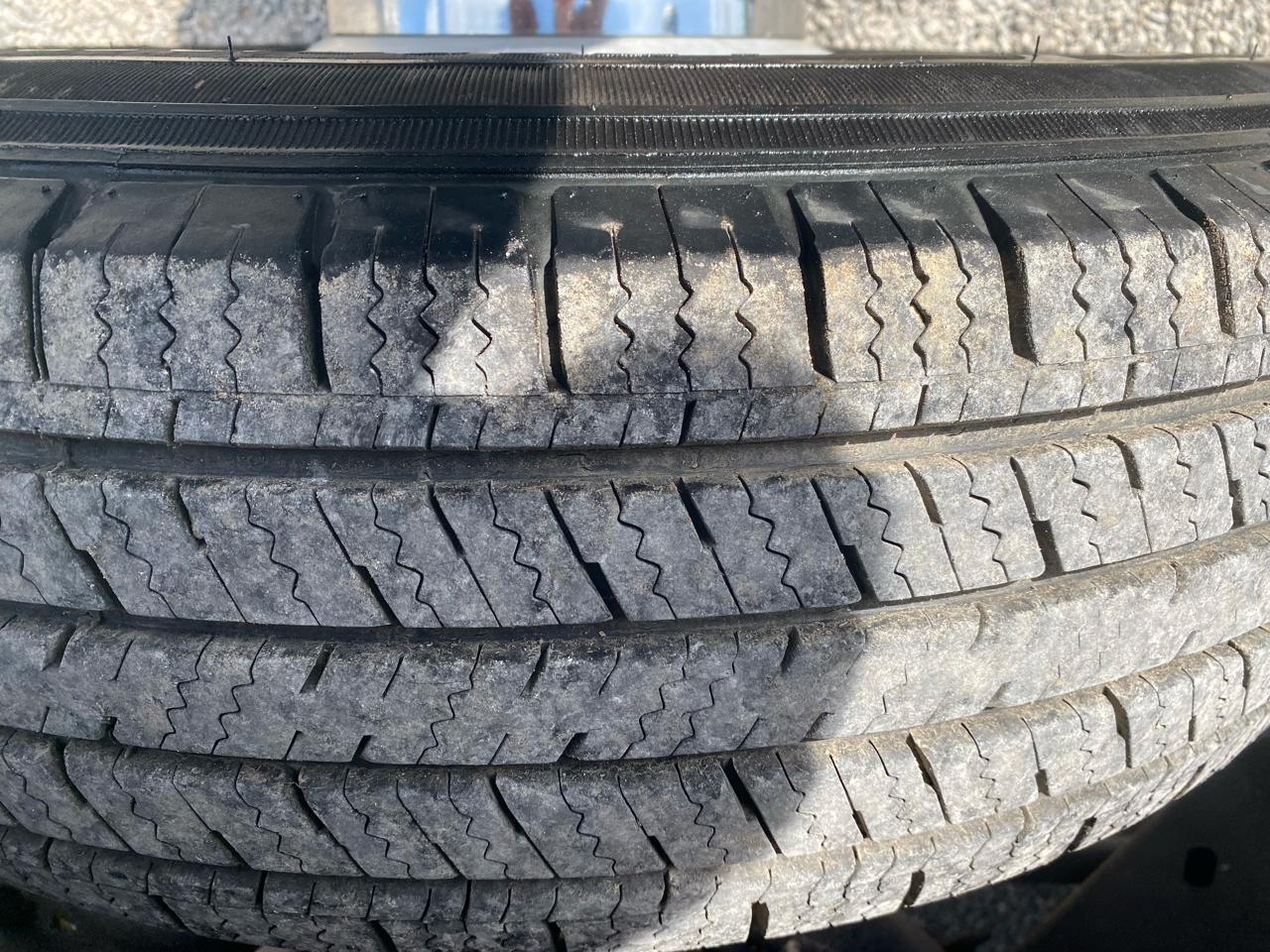 Chevrolet Silverado 3500 Crew Cab 167" WB 4WD DRW LS 2005