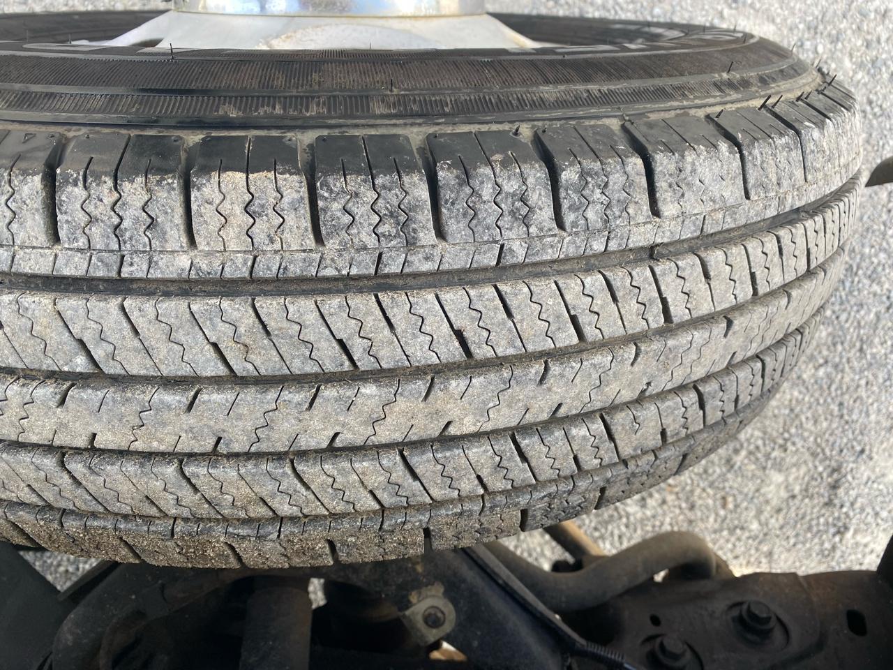 Chevrolet Silverado 3500 Crew Cab 167" WB 4WD DRW LS 2005