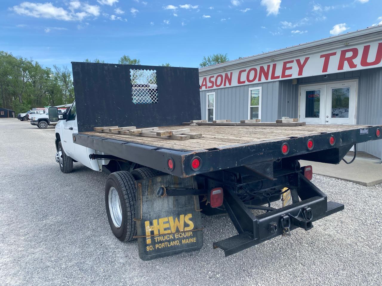 Chevrolet Silverado 3500HD 4WD Crew Cab 171.5" WB, 59.4" CA WT 2014