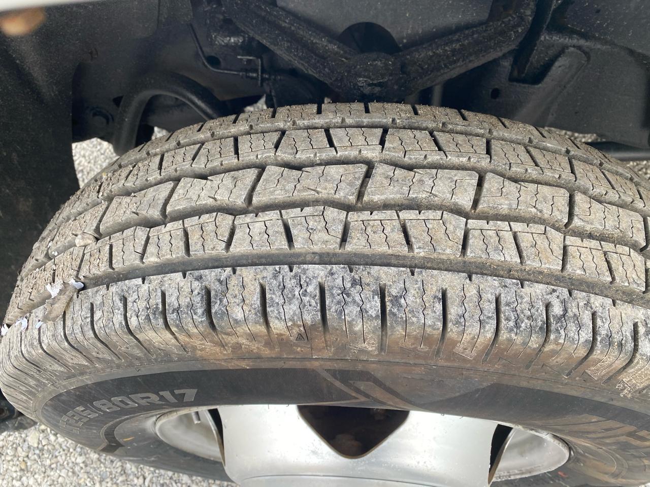 Chevrolet Silverado 3500HD 4WD Crew Cab 171.5" WB, 59.4" CA WT 2014