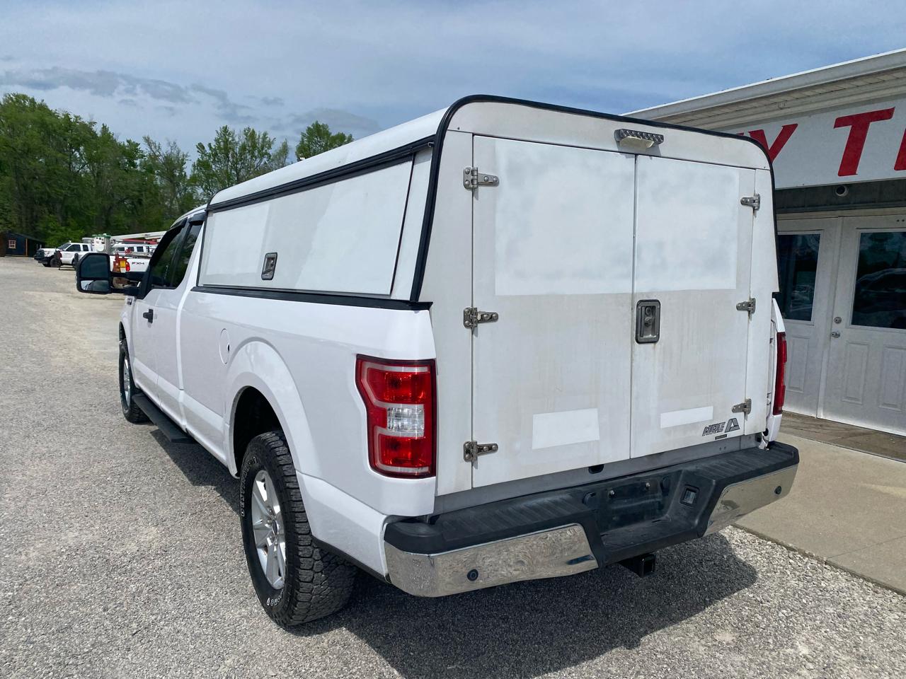 Ford F-150 XLT 4WD SuperCab 8' Box 2019