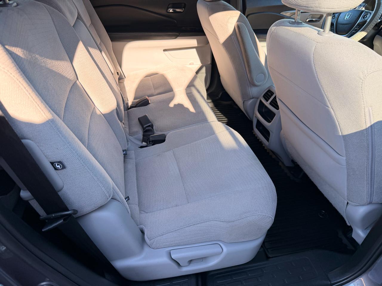 Honda Pilot AWD 4dr LX 2016