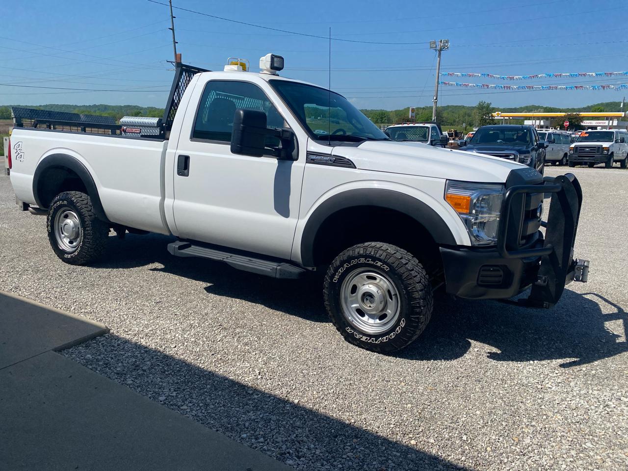 Ford Super Duty F-350 SRW 2WD Crew Cab 156" XL 2012
