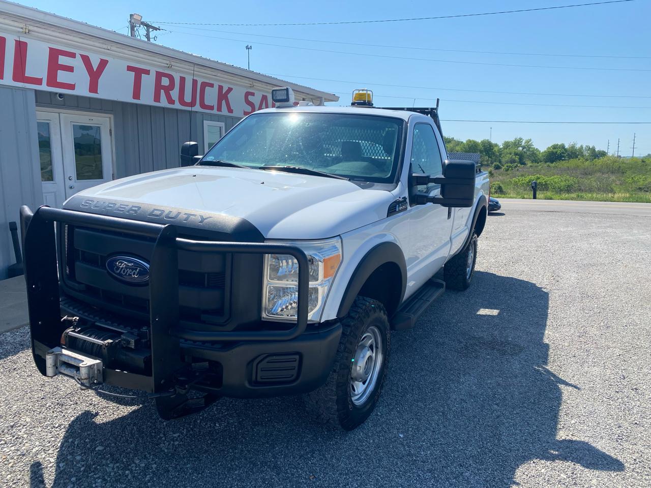 Ford Super Duty F-350 SRW 2WD Crew Cab 156" XL 2012