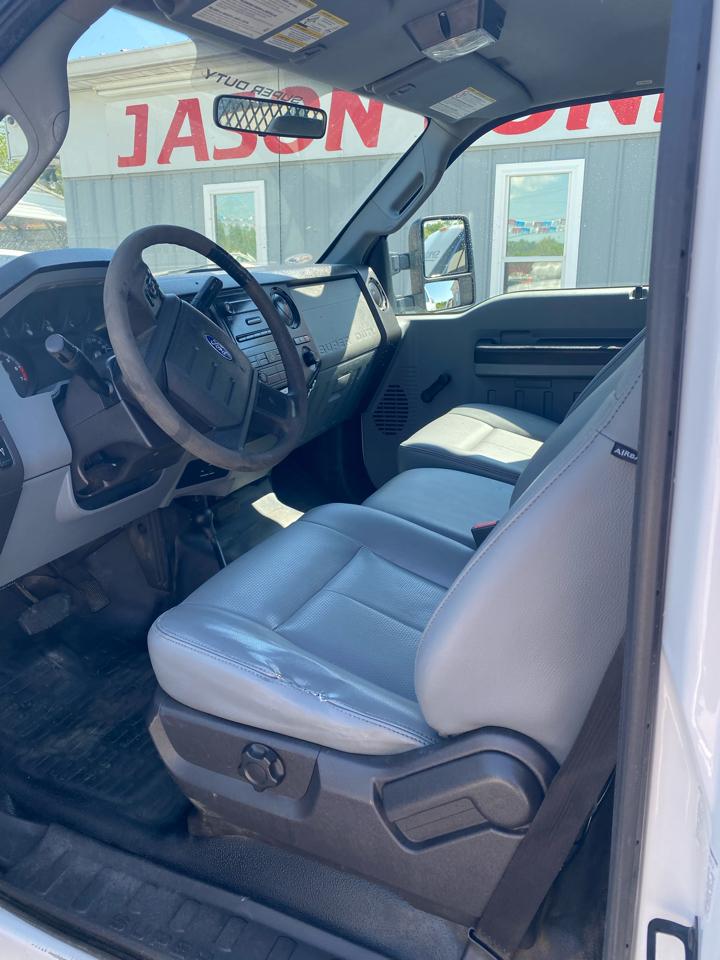 Ford Super Duty F-350 SRW 2WD Crew Cab 156" XL 2012