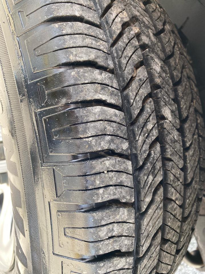 Chevrolet Express Cargo Van RWD 1500 135" 2011