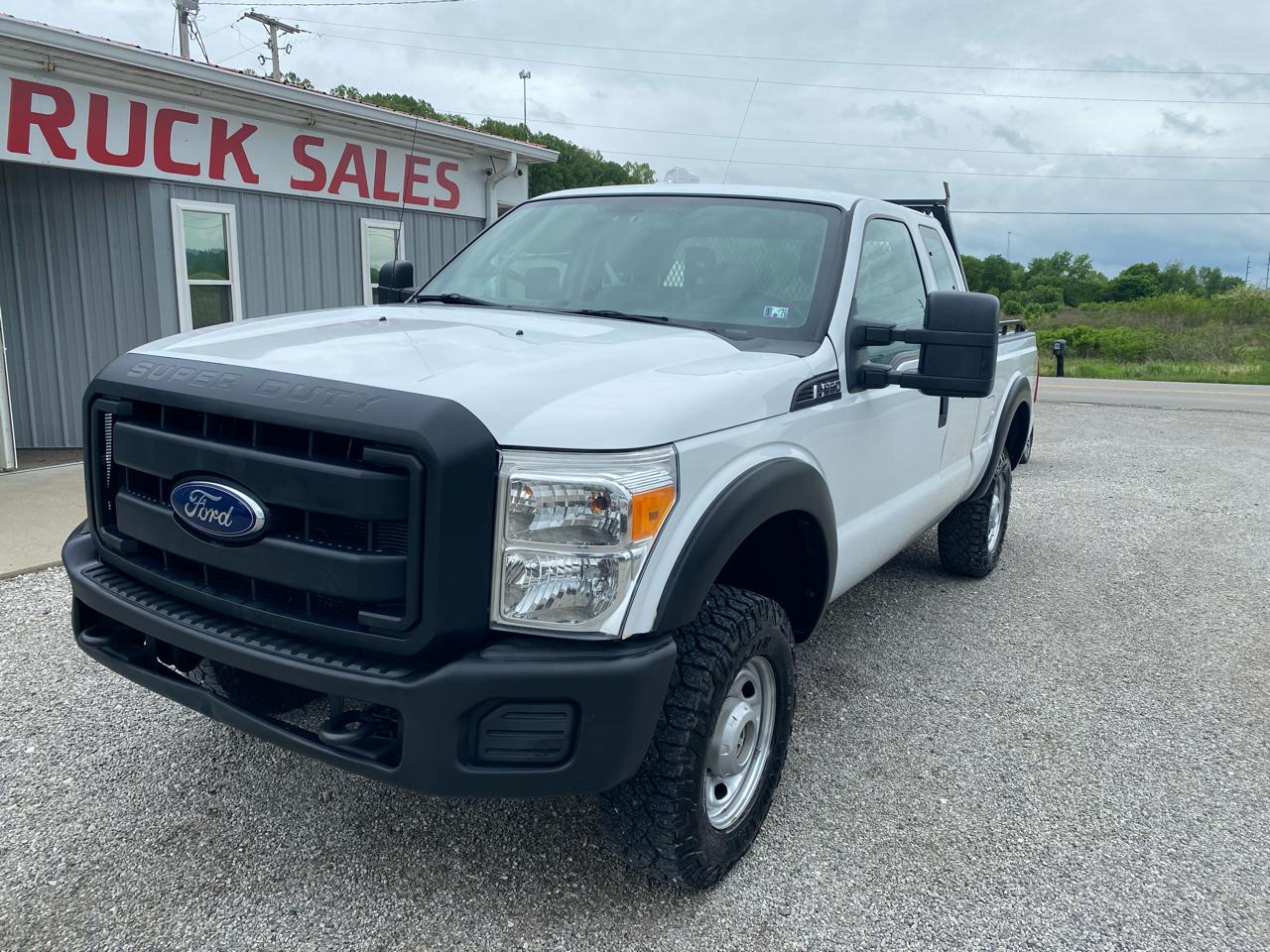 Ford Super Duty F-350 SRW 2WD Crew Cab 156" XL 2012