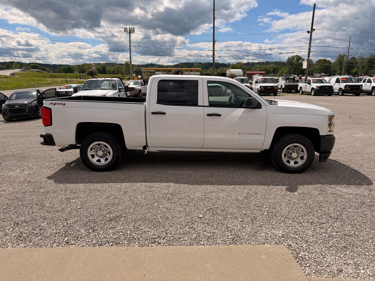 Chevrolet Silverado 1500 4WD Crew Cab 143.5" Work Truck 2017